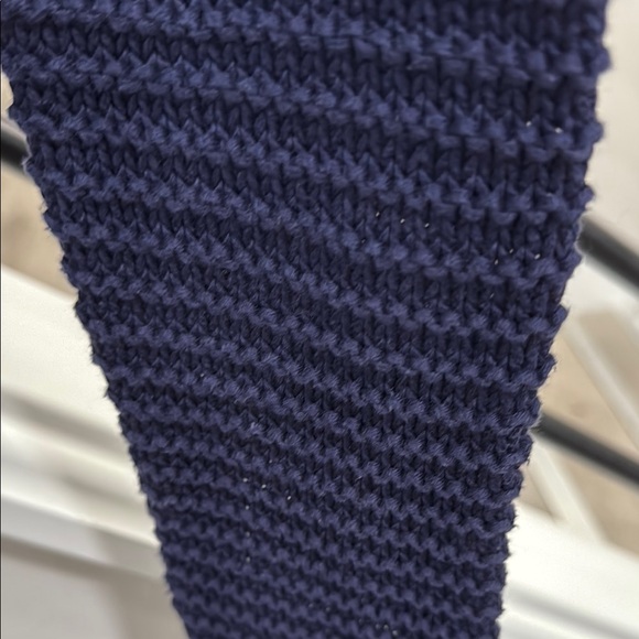 H &M  Navy Blue Cable Knit Sweater - Picture 3 of 4